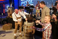 Bild: Helmut Peter feierte Geburtstag mit 600 G&auml;sten