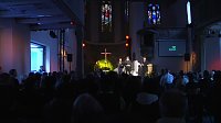 Bild: Junge Christen &uuml;bernehmen in der Altendorfer Kirche
