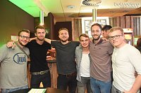 Bild: Party im Jugendclubhaus