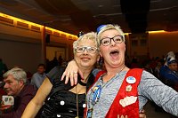 Bild: Ausgelassene Stimmung in der Festhalle