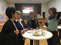 Bild: Lockeres Netzwerken beim New Work Meetup