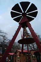 Bild: Weihnachtsmarkt und Eislaufbahn er&ouml;ffnet