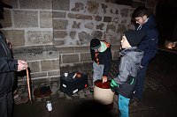 Bild: Am Theater und an der Kirche