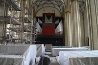 Bild: Sanierungsarbeiten im Dom zum Heiligen Kreuz
