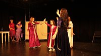 Tanztheater zum Weltfrauentag Bild: Tanztheater zum Weltfrauentag