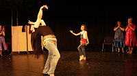 Tanztheater zum Weltfrauentag Bild: Tanztheater zum Weltfrauentag