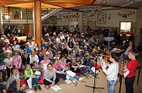 Grundschule will insektenfreundlicher werden Bild: Grundschule will insektenfreundlicher werden