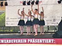 Viele Auftritte für Radevas Tanzeleven Bild: Viele Auftritte für Radevas Tanzeleven