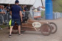Qualmende Reifen und jede Menge Spaß Bild: Qualmende Reifen und jede Menge Spaß