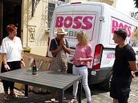 Bild: Neue Tische f&uuml;r das Kunsthaus