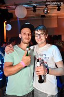 Bild: In den Sonntag hinein wurde in Nordhausen nicht nur auf den Pl&auml;tzen und Stra&szlig;e in der Innenstadt gefeiert, nach dem Ende Altstadtfest-Samstags ging es im Jugendclubhaus weiter... 