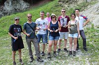 Bild: Nordh&auml;user Studierende der Geotechnik bei der geologischen Feldarbeit im N&ouml;rdlinger Ries.