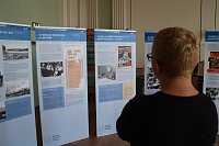 Mythos DDR - Ausstellung will zu Diskussionen anregen Bild: Mythos DDR - Ausstellung will zu Diskussionen anregen