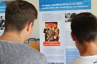 Mythos DDR - Ausstellung will zu Diskussionen anregen Bild: Mythos DDR - Ausstellung will zu Diskussionen anregen
