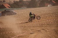 Fliegende Maschinen am Weinberg Bild: Fliegende Maschinen am Weinberg
