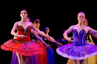 Tanzstudio Radeva beim Theaterfest Bild: Tanzstudio Radeva beim Theaterfest