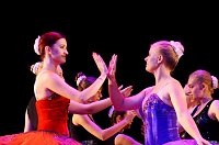 Tanzstudio Radeva beim Theaterfest Bild: Tanzstudio Radeva beim Theaterfest