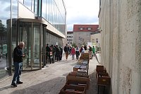 Bild: Zum Bibliothekstag drehte sich alles um flei&szlig;ige Bienen und s&uuml;&szlig;en Honig