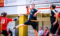 Bild: M&auml;nner mit ersten Heimsieg