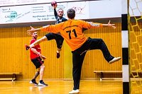 Bild: M&auml;nner mit ersten Heimsieg