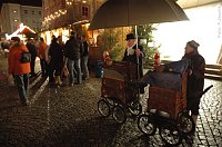 Bild: Bummel &uuml;ber den Weihnachtsmarkt