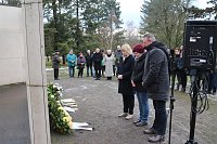 Bild: Gedenken auf dem Ehrenfriedhof