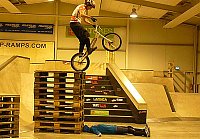 Bild: "Bikes in Motion" in der Skaterhalle Sondershausen