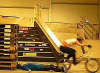 Bild: "Bikes in Motion" in der Skaterhalle Sondershausen