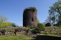 Ostereiersuche auf der Ebersburg Bild: Ostereiersuche auf der Ebersburg
