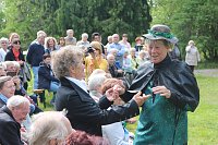 Eine Ära geht zu Ende - Gisela Hartmann wurde heute als Vorsitzende der Bürgerstiftung Park Hohenrode verabschiedet Bild: Eine Ära geht zu Ende - Gisela Hartmann wurde heute als Vorsitzende der Bürgerstiftung Park Hohenrode verabschiedet