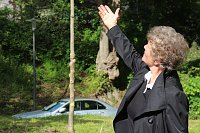 Eine Ära geht zu Ende - Gisela Hartmann wurde heute als Vorsitzende der Bürgerstiftung Park Hohenrode verabschiedet Bild: Eine Ära geht zu Ende - Gisela Hartmann wurde heute als Vorsitzende der Bürgerstiftung Park Hohenrode verabschiedet
