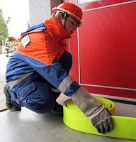 Bild: In den vergangenen zwei Wochen stellten sich insgesamt 33 Jugendfeuerwehrmitglieder in zwei Pr&uuml;fungsdurchg&auml;ngen selbst auf die Probe.