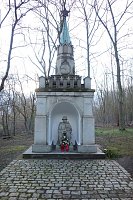Bild: Sowjetischer Ehrenfriedhof, aufgenommen im M&auml;rz 2019