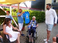 Bild: Wacker zu Besuch im Asternhof