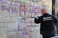 Bild: Schmierereien an st&auml;dtischen Fassaden