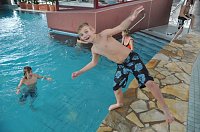 Mega-Poolparty im Badehaus Bild: Mega-Poolparty im Badehaus