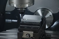 Präsentation der neuen CNC-Fräse im BBZ Bild: Präsentation der neuen CNC-Fräse im BBZ