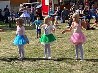 Bild: Die Eleven des Tanzstudio Radeva bereicherten das Programm zum Kindertag in Sondershausen