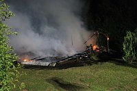 Feuer auf dem Campingplatz Bild: Feuer auf dem Campingplatz