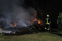 Feuer auf dem Campingplatz Bild: Feuer auf dem Campingplatz
