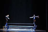 Salto Mortale im Theater Bild: Salto Mortale im Theater