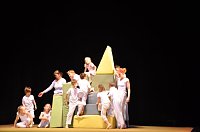 Salto Mortale im Theater Bild: Salto Mortale im Theater