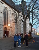 Friedenslicht auf dem Blasii-Kirchplatz Bild: Friedenslicht auf dem Blasii-Kirchplatz
