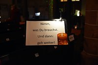 Bild: Kirchen zu Weihnachten