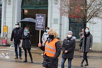 Proteste der Frisörinnung vor dem Nordhäuser Bahnhof Bild: Proteste der Frisörinnung vor dem Nordhäuser Bahnhof