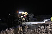 Feuerwehr befreit Anwohner Bild: Feuerwehr befreit Anwohner