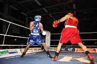 Bild: Dramatische Boxnacht (2)