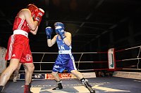 Bild: Dramatische Boxnacht (2)