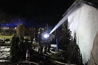 Gartenlaube ausgebrannt Bild: Gartenlaube ausgebrannt