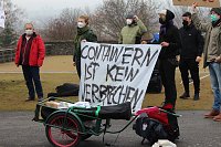 Bild: Demo vorm Amtsgericht